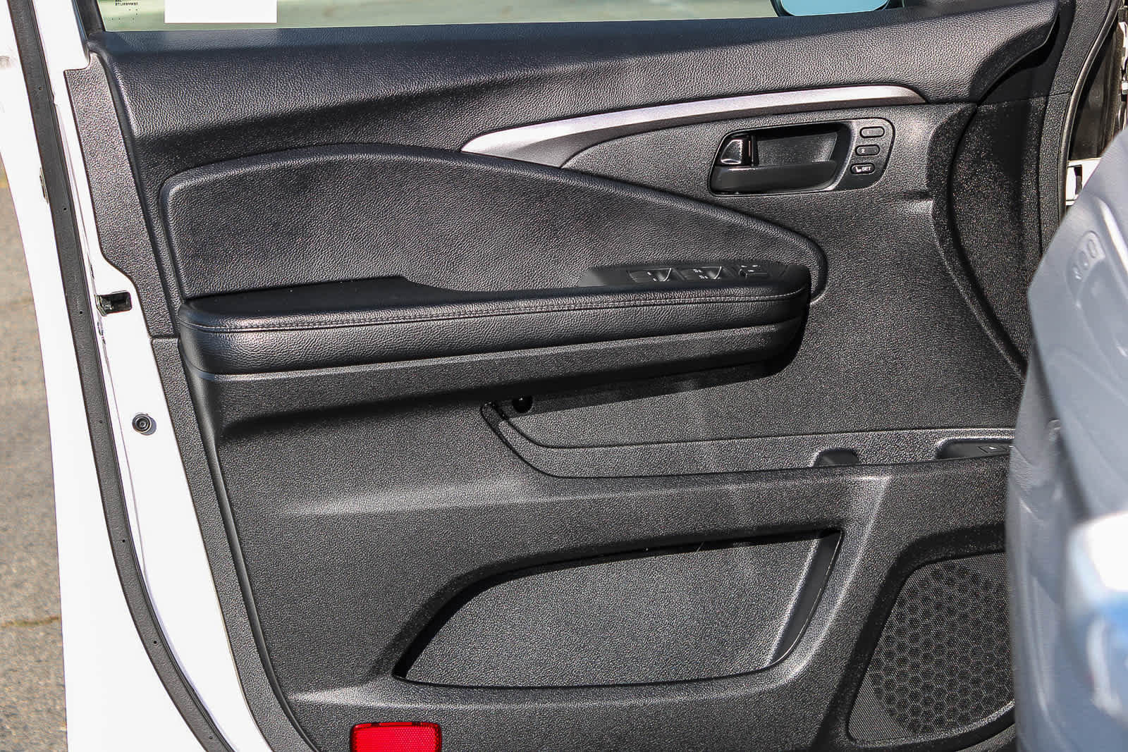 Certified 2023 Honda Passport EX-L image 21