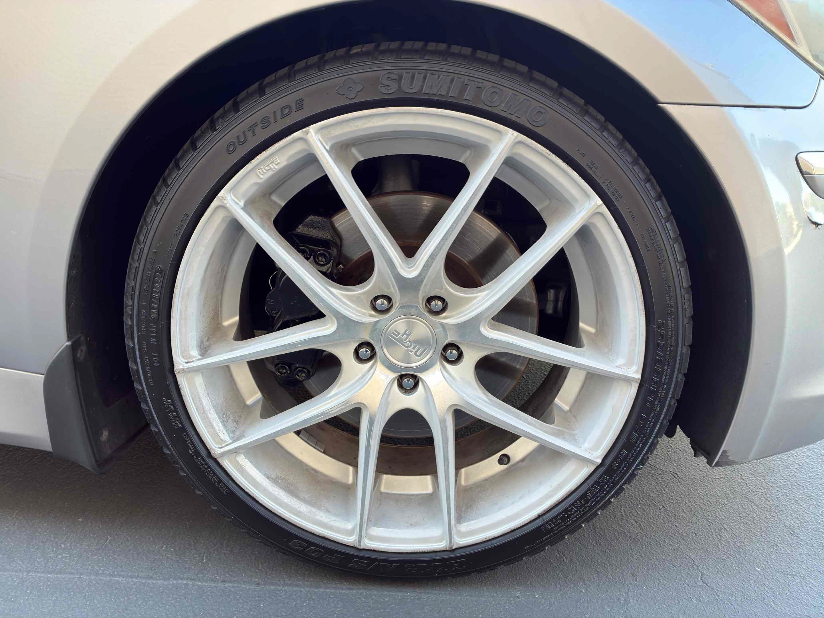 Used 2012 Hyundai Genesis 5.0 RWD image 13