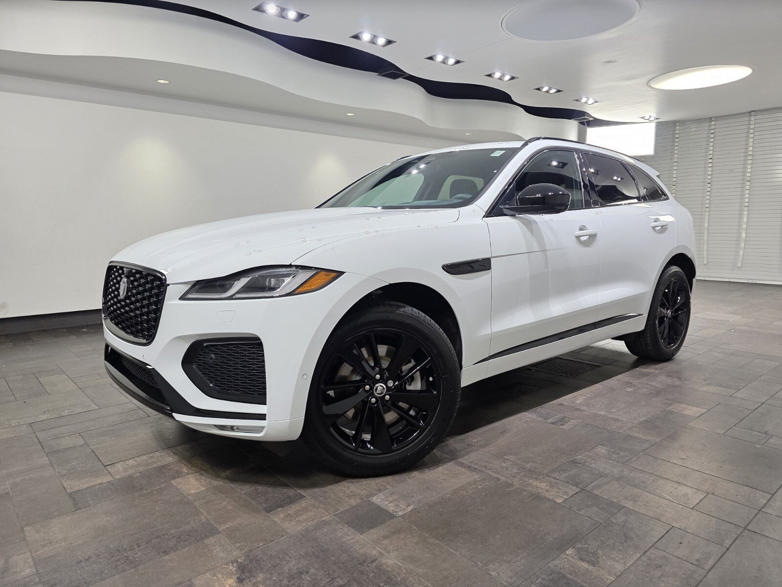 New 2026 Jaguar F-PACE R-Dynamic S AWD/4WD image 1