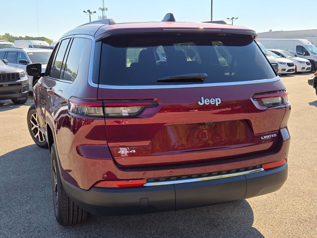 New 2025 Jeep Grand Cherokee L Limited image 12