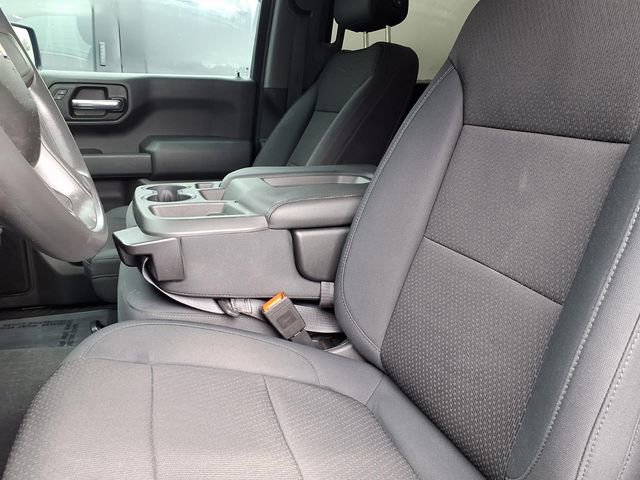 Used 2019 Chevrolet Silverado 1500 Custom w/ Custom Value Package image 3