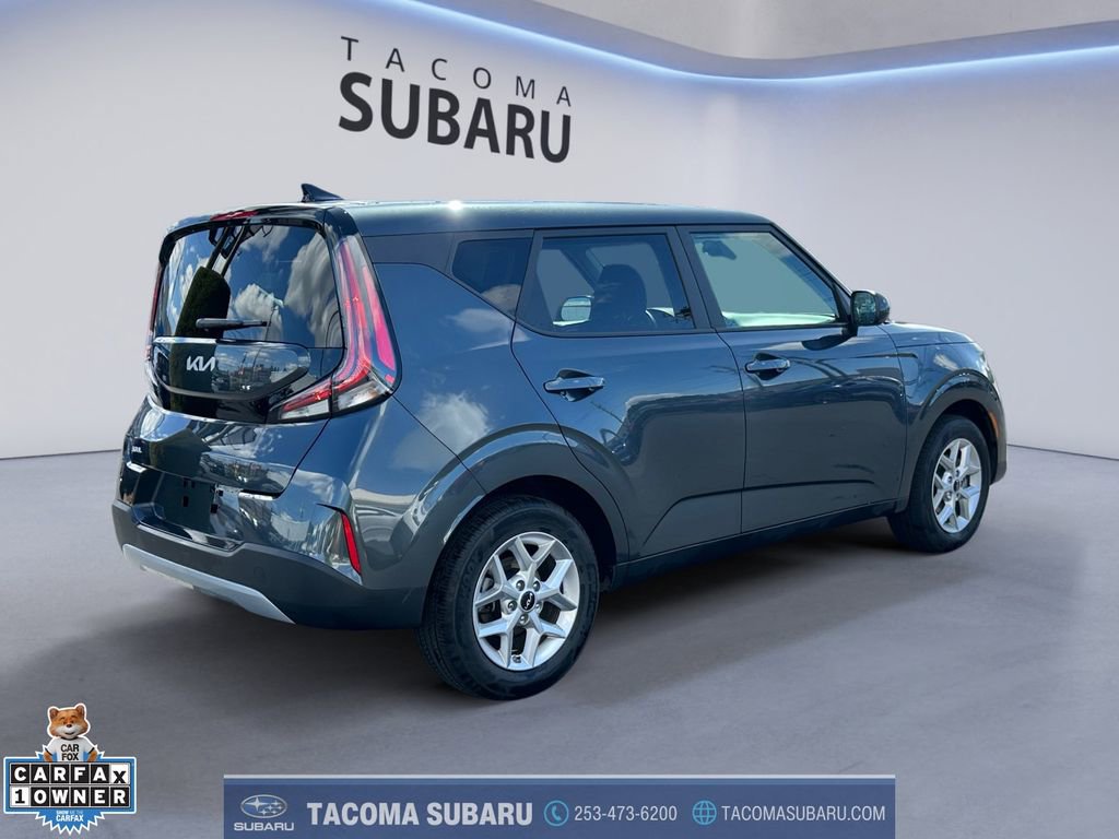 Used 2025 Kia Soul LX w/ LX Technology Package FWD image 5