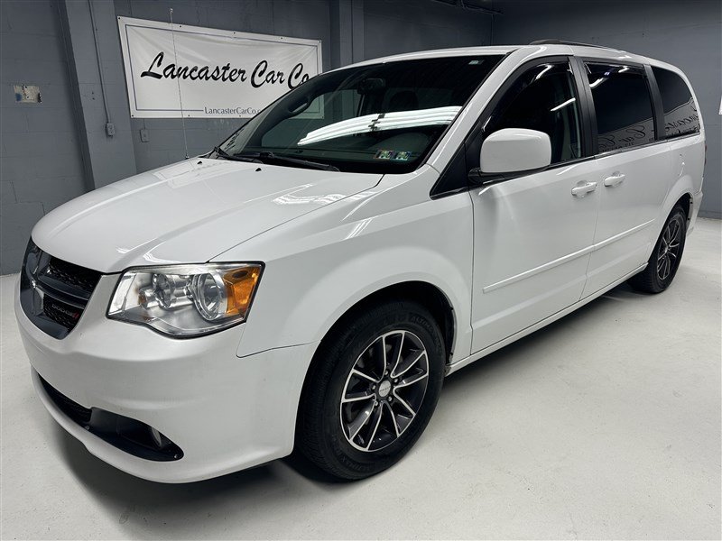 Used 2017 Dodge Grand Caravan SXT