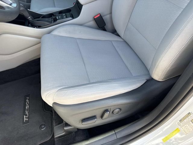 Used 2020 Hyundai Tucson SEL w/ Cargo Package image 14