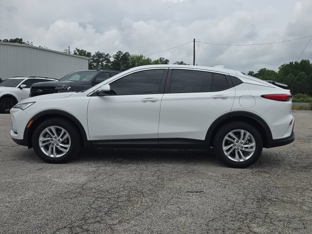 Used 2024 Buick Envista Preferred w/ Convenience I Package FWD image 2