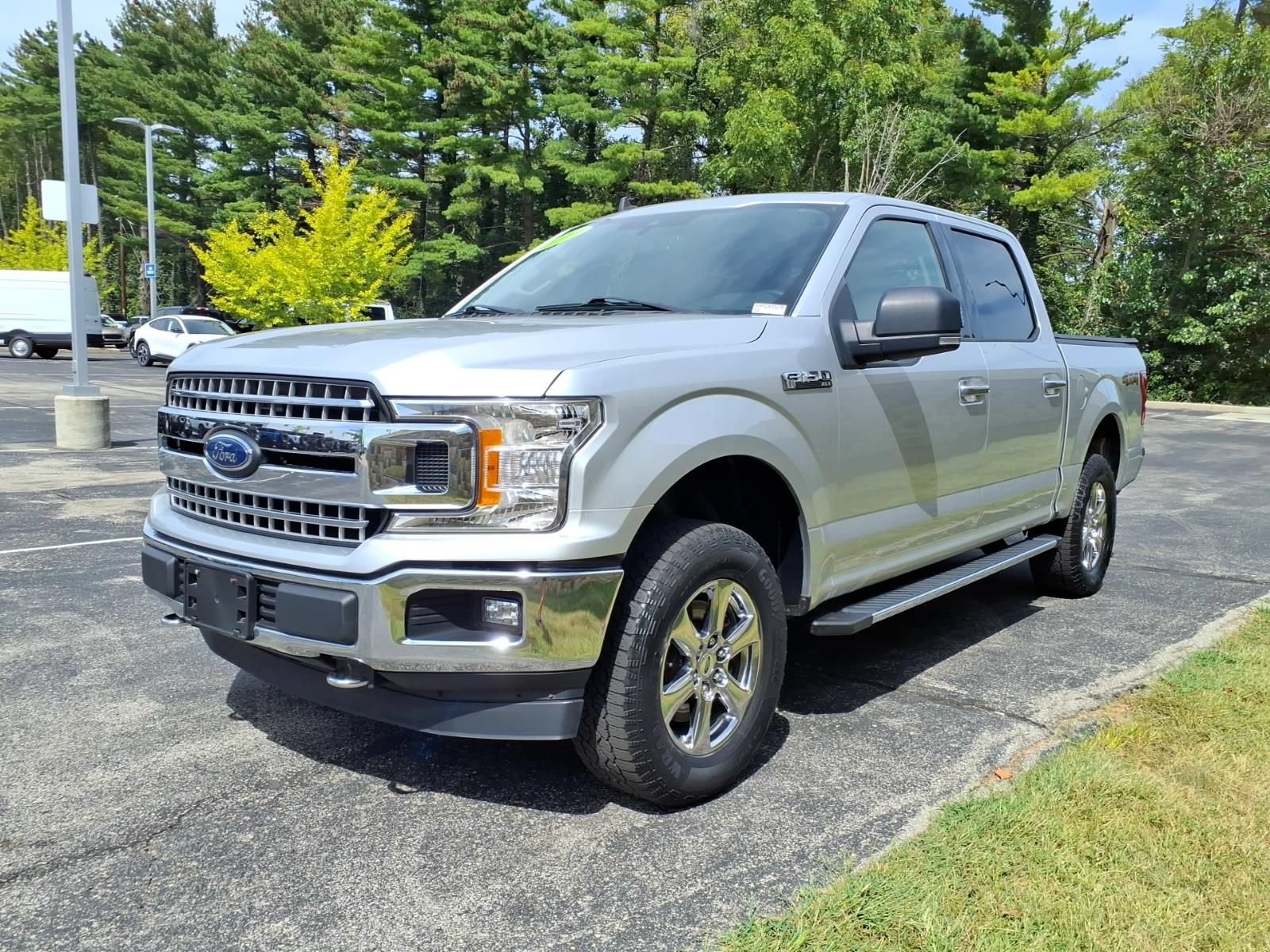 Used 2019 Ford F150 XLT w/ Equipment Group 301A Mid AWD/4WD image 4