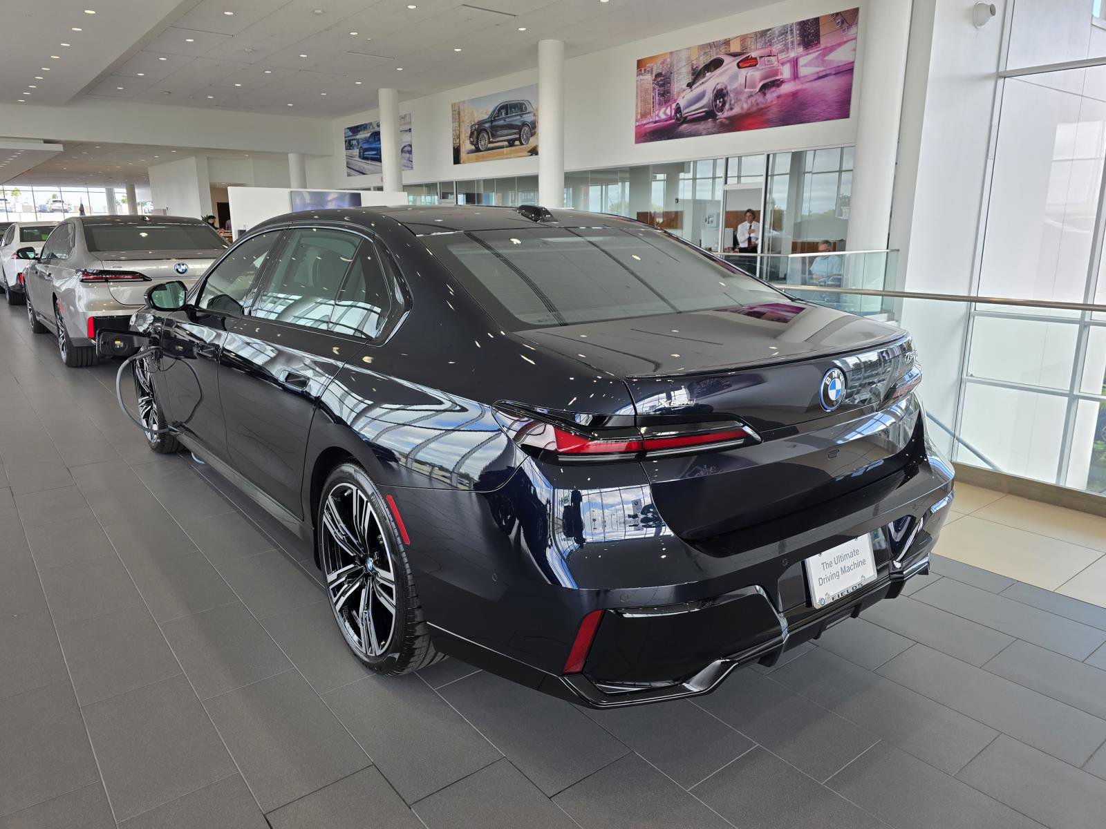 New 2025 BMW 750e xDrive w/ Premium Package image 20