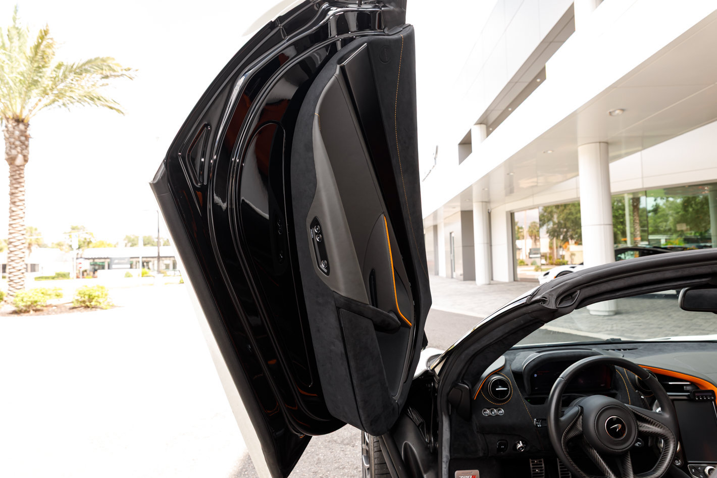 Used 2020 McLaren 720S Performance RWD image 52