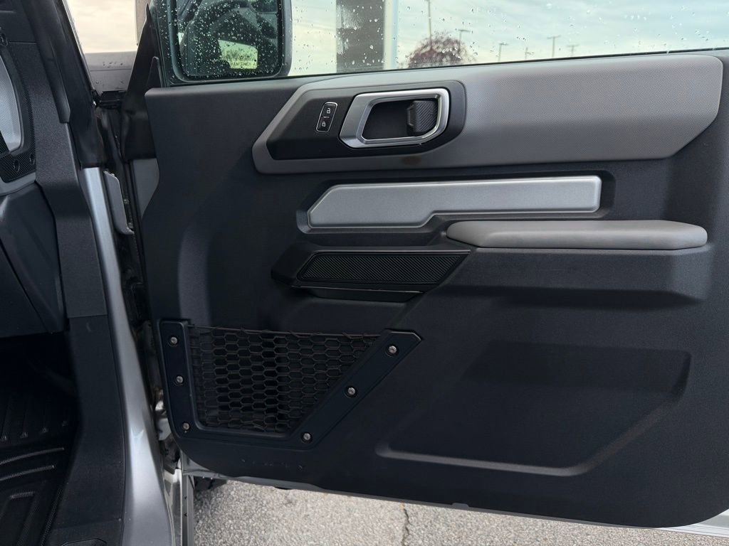 Used 2022 Ford Bronco Big Bend image 32