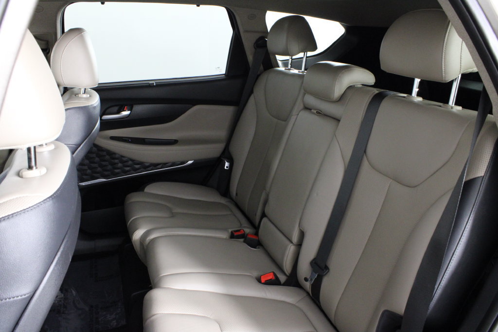 Used 2020 Hyundai Santa Fe SEL w/ Convenience + Premium Package FWD image 19
