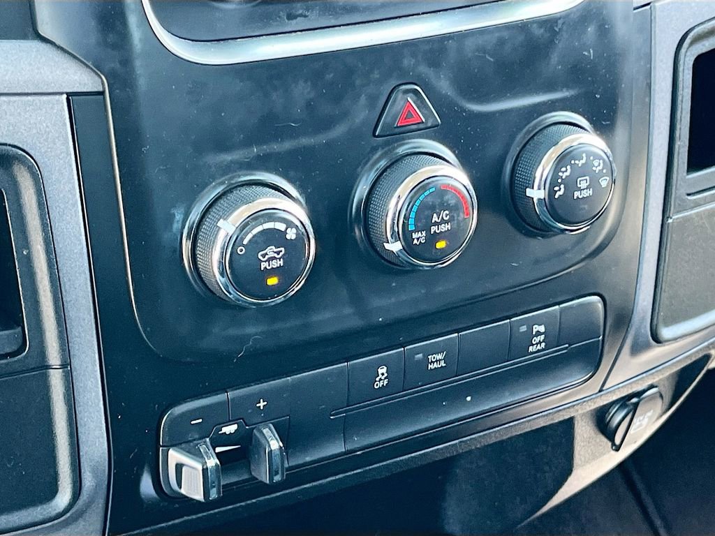 Used 2017 RAM 2500 Tradesman w/ Chrome Appearance Group image 14