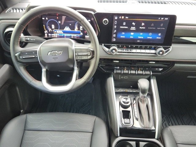 Used 2024 Chevrolet Colorado Z71 w/ Z71 Convenience Package 2 image 11