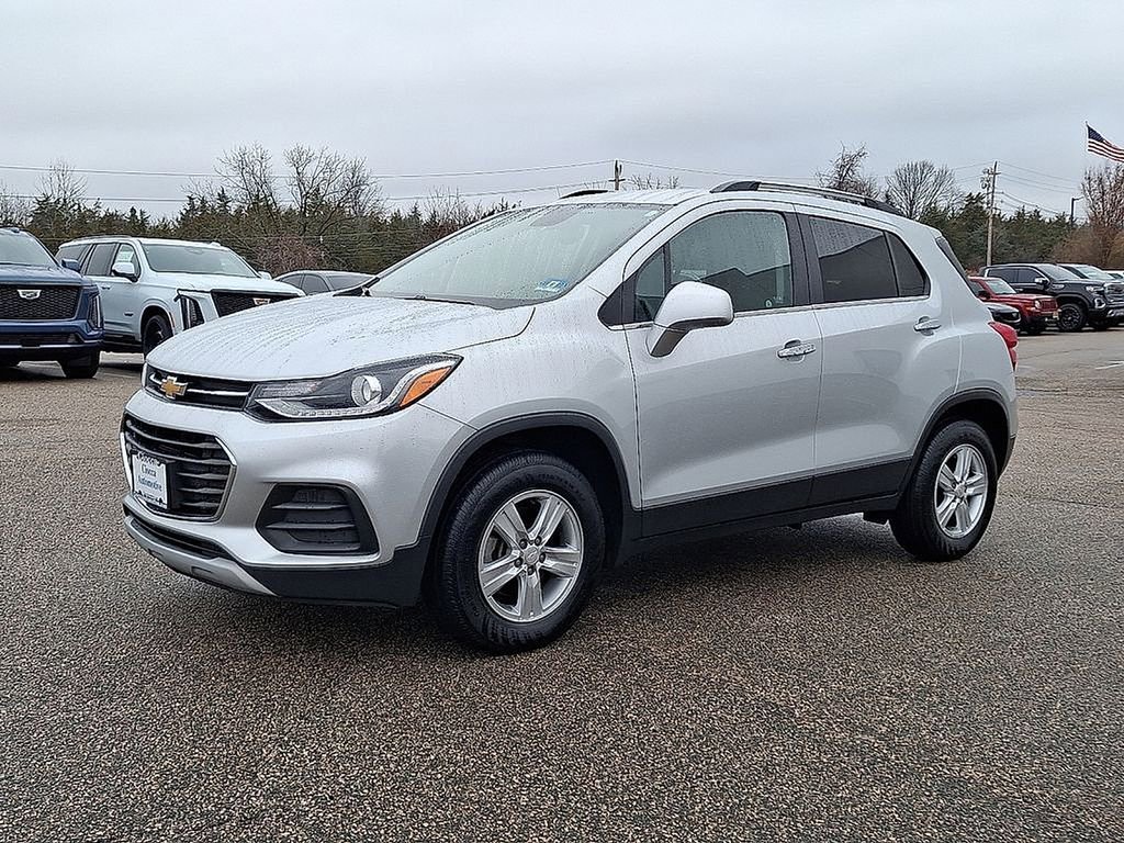 Used 2020 Chevrolet Trax LT w/ LT Convenience Package image 6