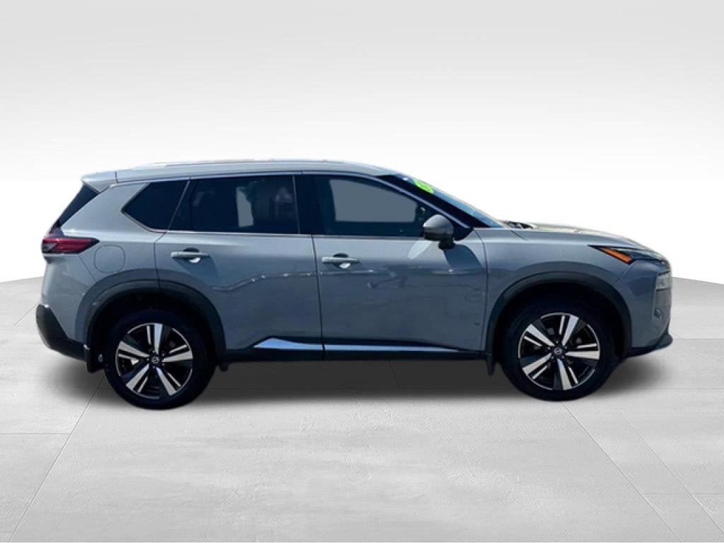 Used 2021 Nissan Rogue SL w/ Premium Package FWD image 9