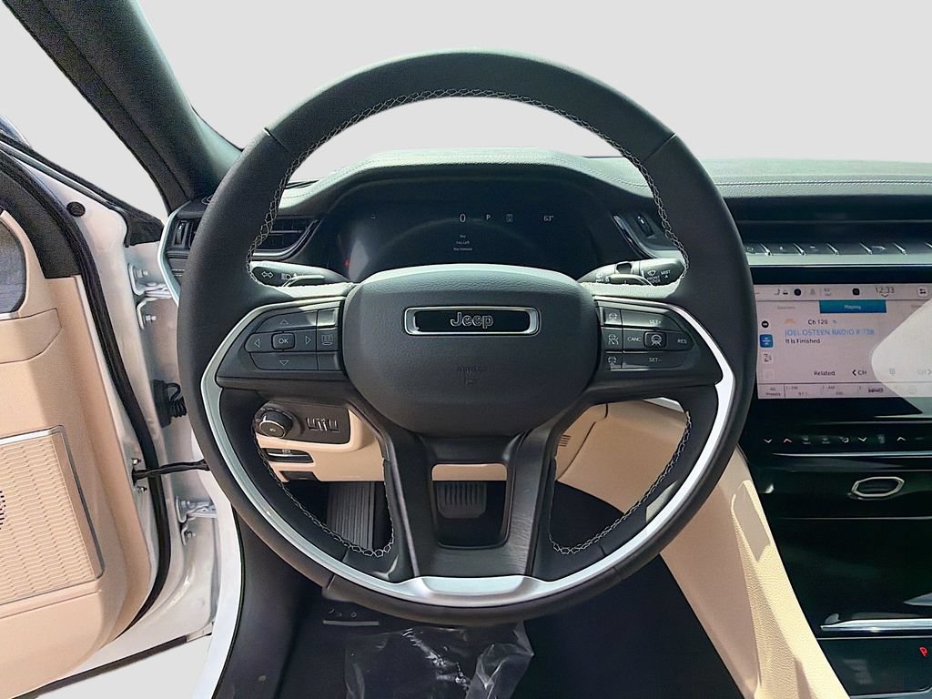 New 2026 Jeep Grand Cherokee L Limited AWD/4WD image 39