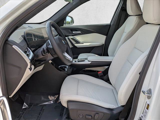 New 2026 BMW X1 xDrive28i AWD/4WD image 4