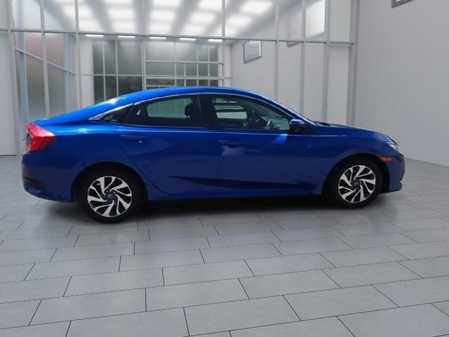 Used 2018 Honda Civic EX image 9