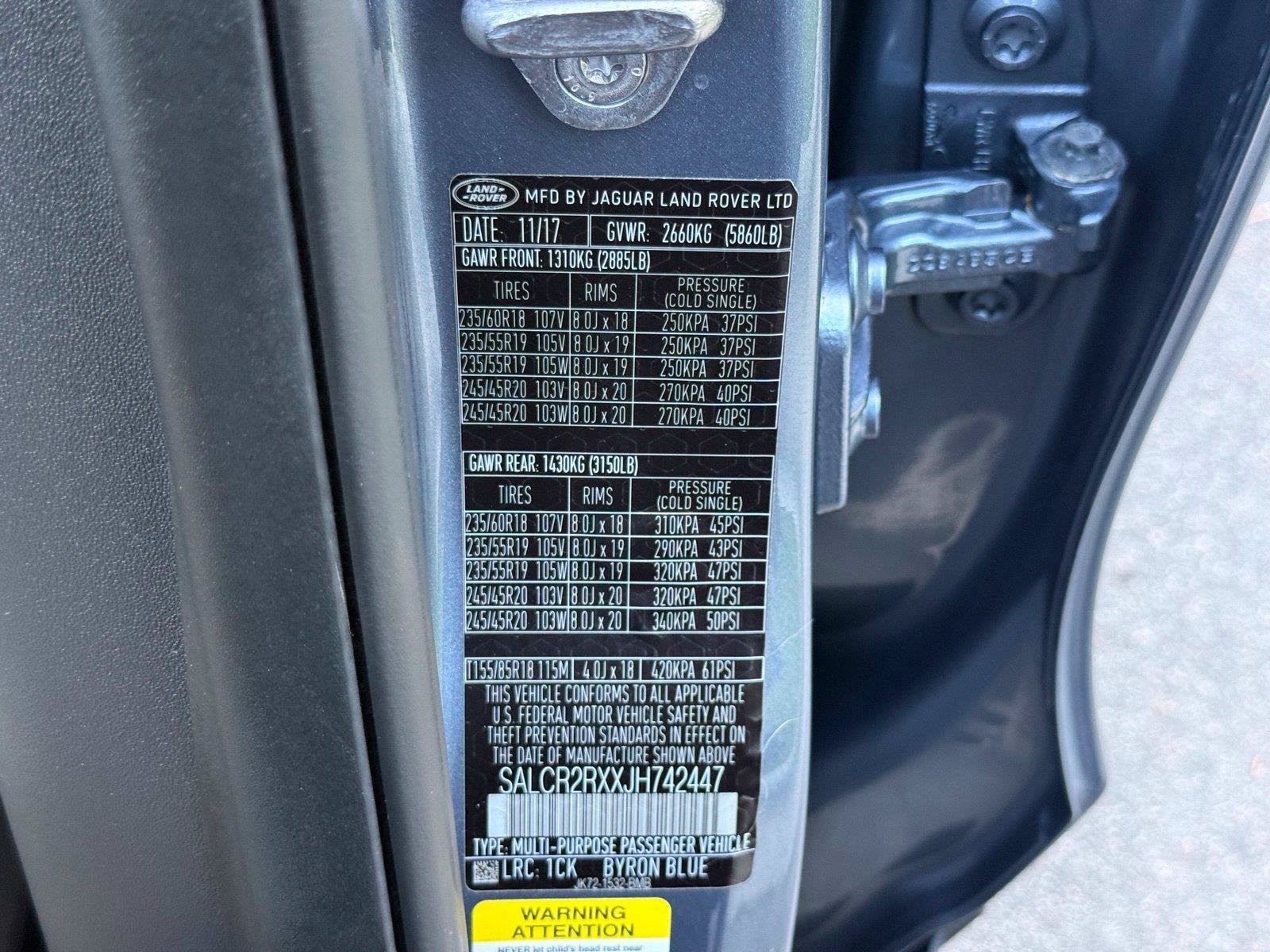 Used 2018 Land Rover Discovery Sport HSE AWD/4WD image 50