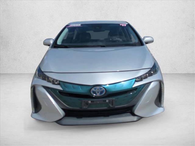 Used 2017 Toyota Prius Prime Premium image 2