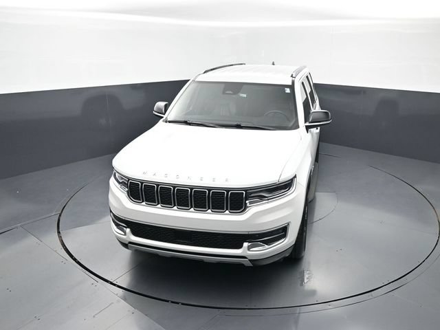 Used 2024 Jeep Wagoneer Series II w/ Flexible Seating Group RWD image 23
