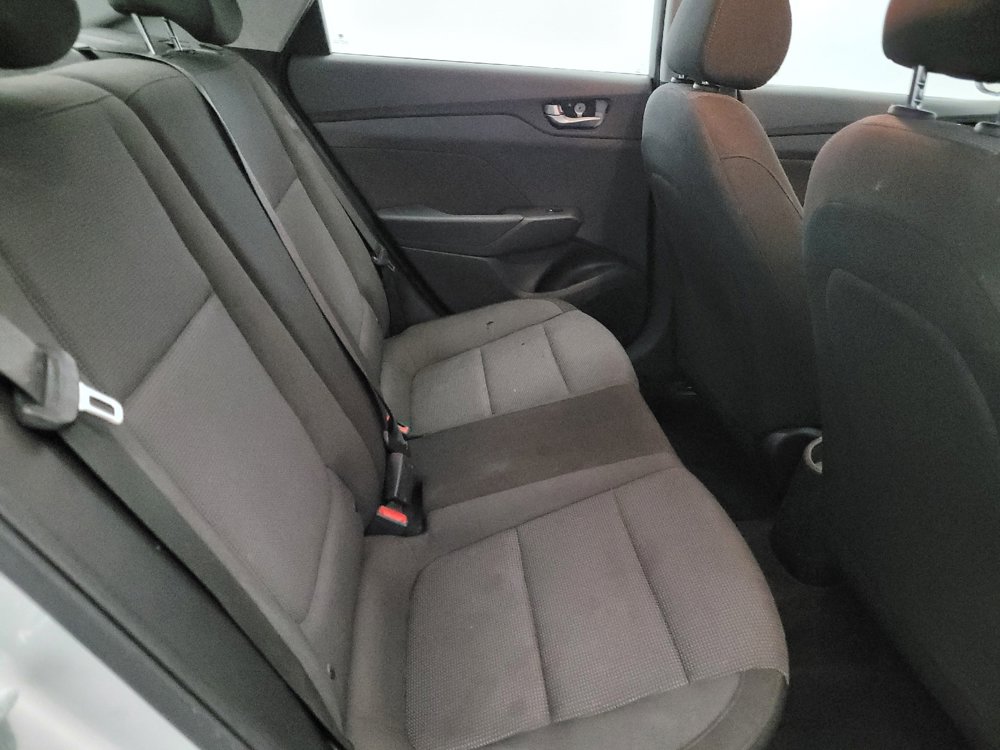 Used 2020 Hyundai Accent SE FWD image 19