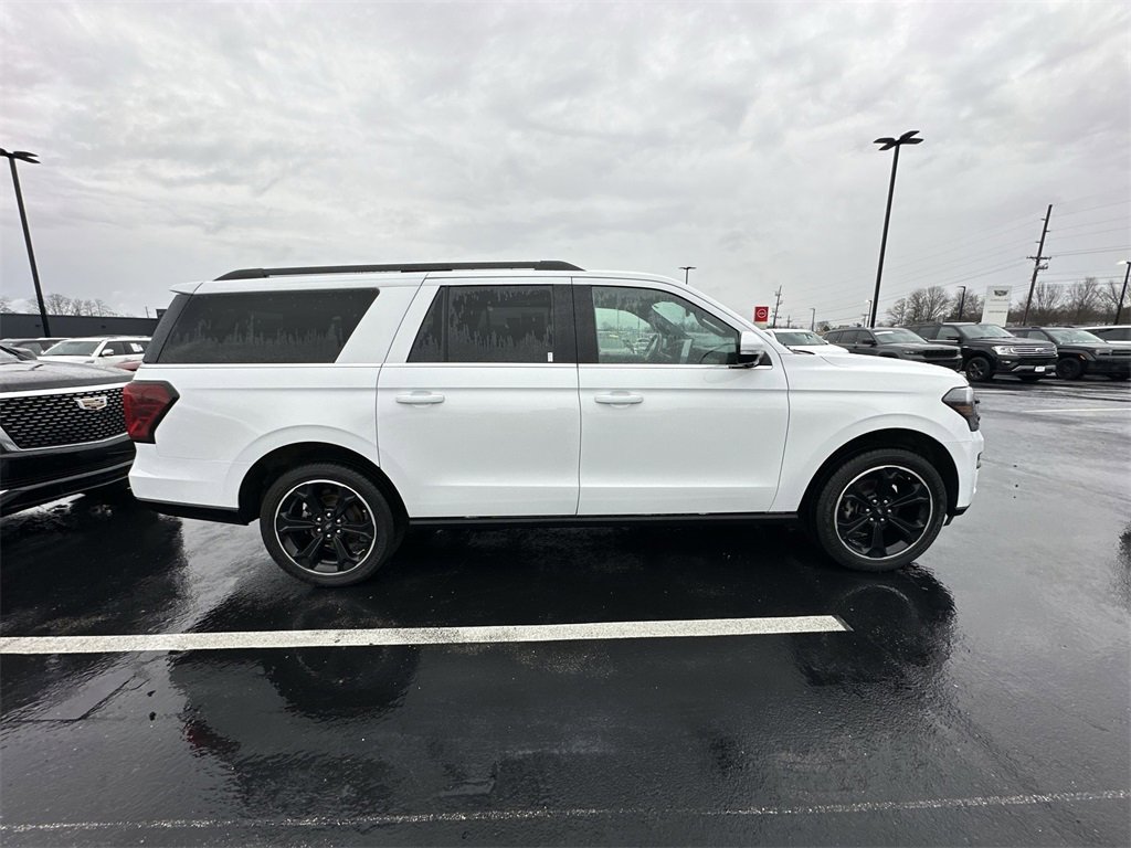 Used 2024 Ford Expedition Max Limited image 9