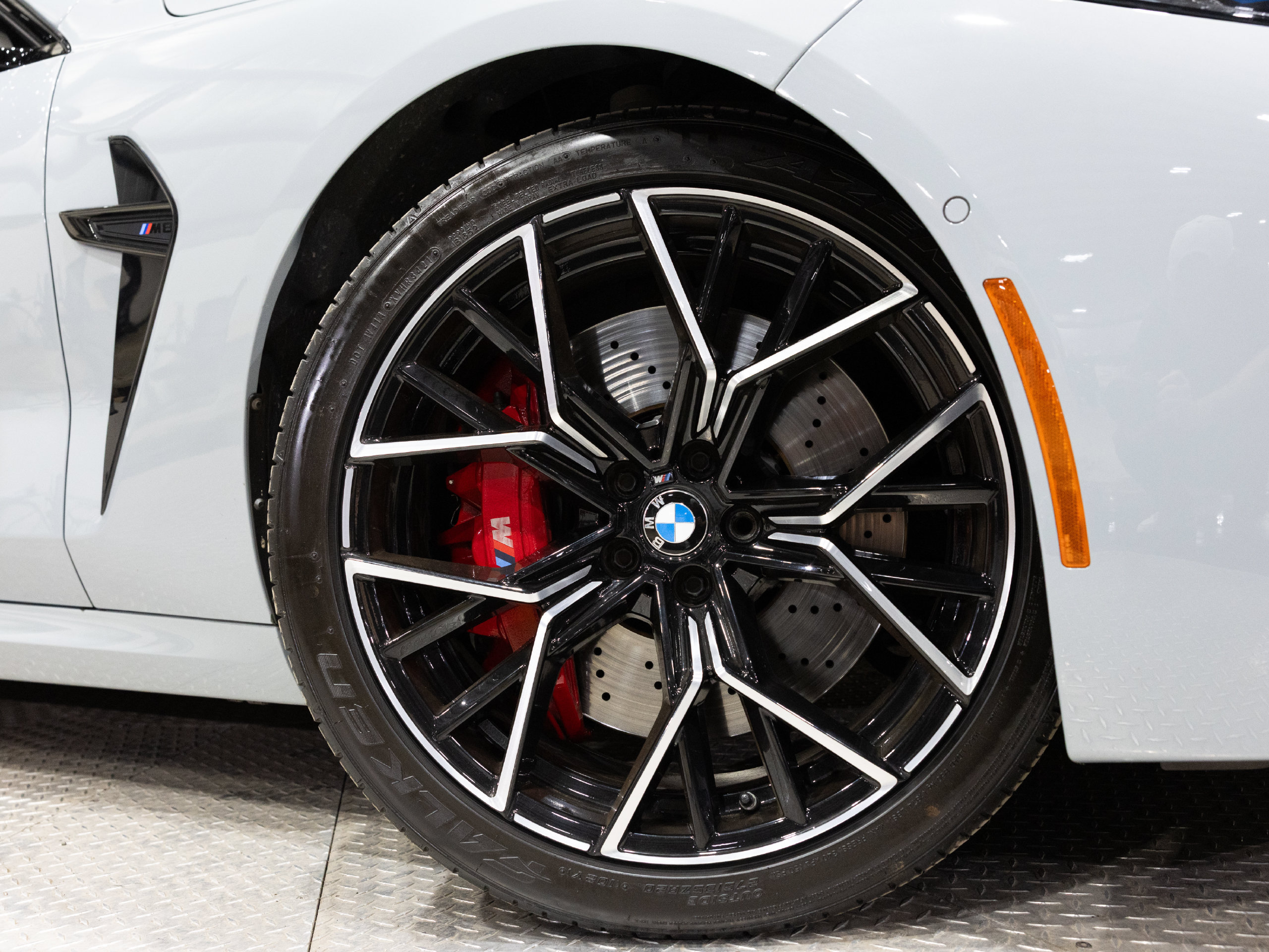 Used 2024 BMW M8 Competition AWD/4WD image 8