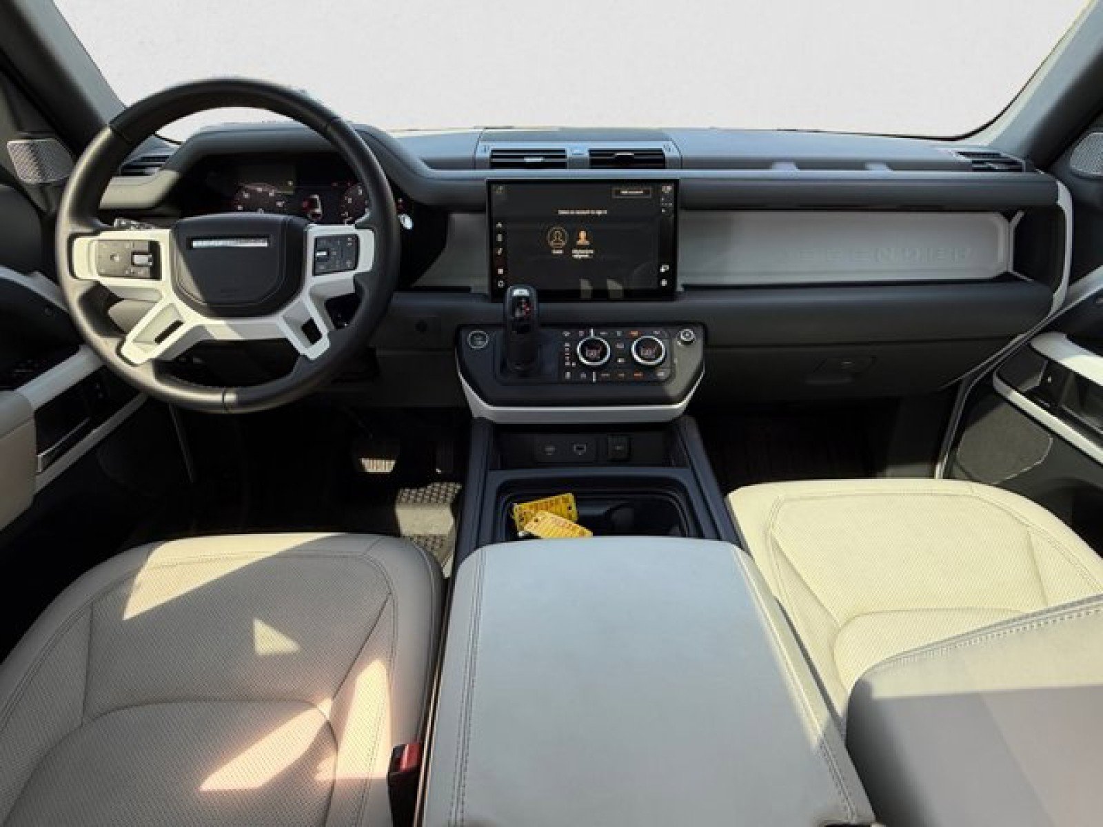 Certified 2023 Land Rover Defender 130 First Edition AWD/4WD image 13