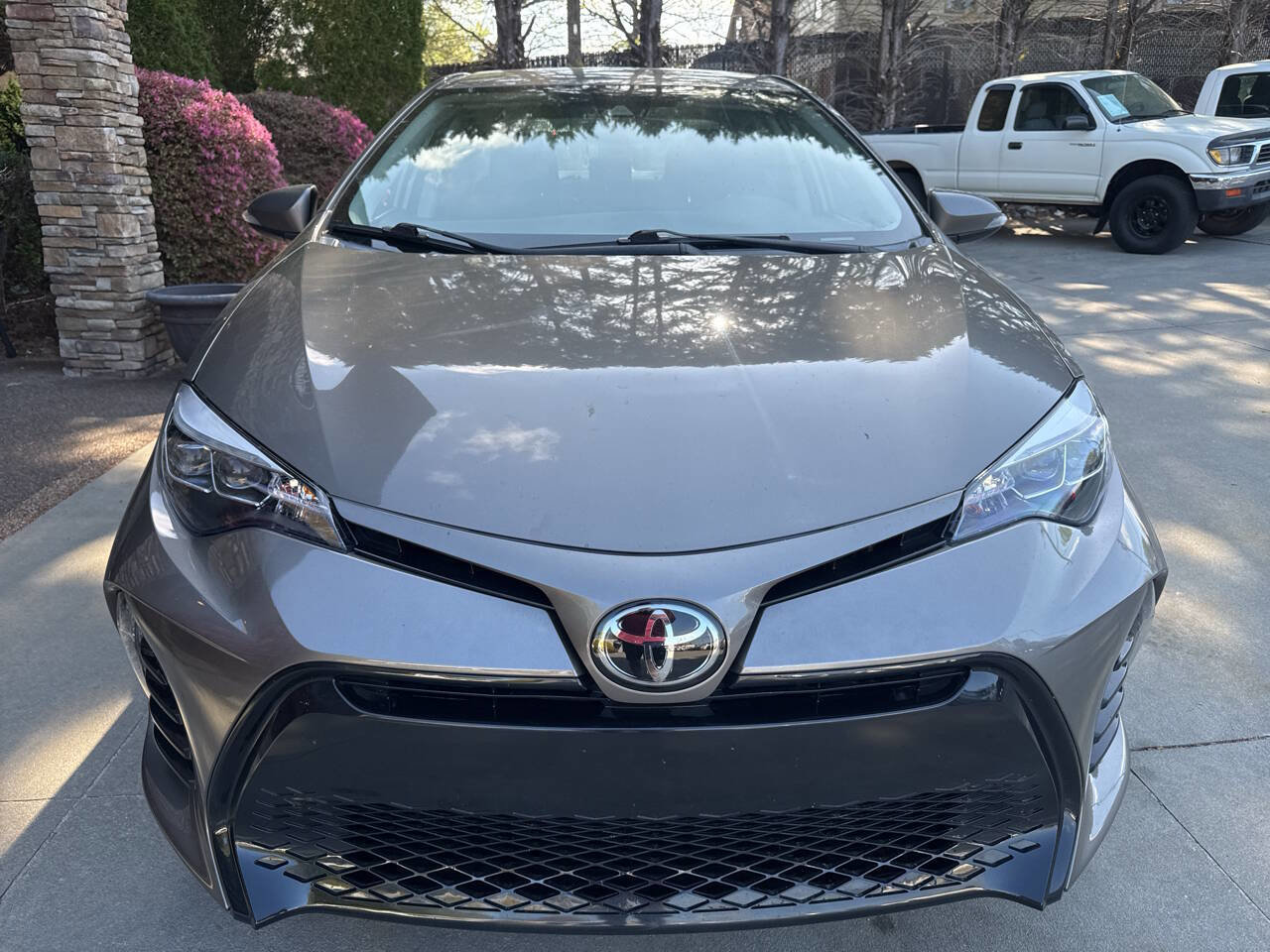 Used 2017 Toyota Corolla SE image 7