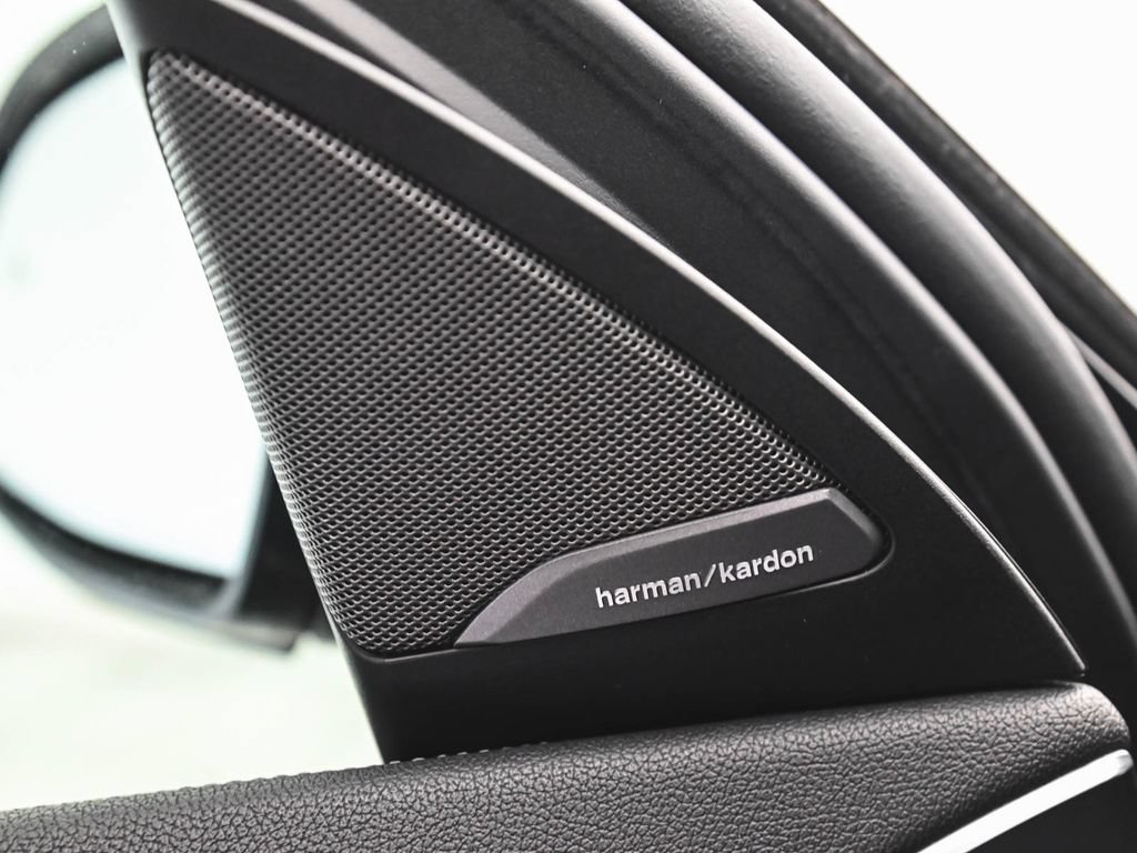 Used 2022 BMW X4 M w/ Competition Package AWD/4WD image 11