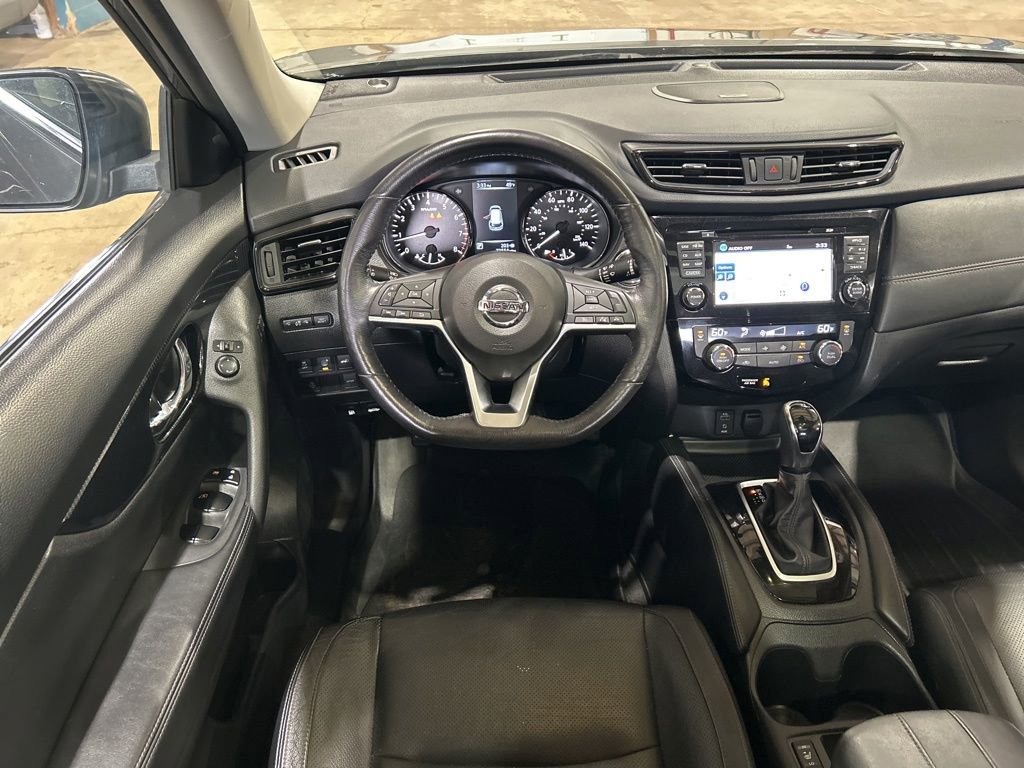 Used 2017 Nissan Rogue SL w/ SL Premium Package FWD image 33