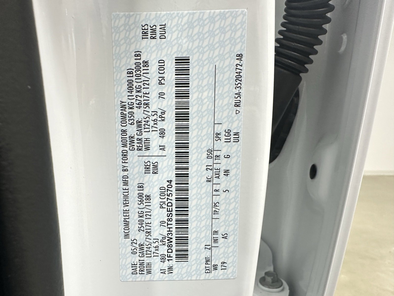 New 2025 Ford F350 XL w/ XL Chrome Package image 28