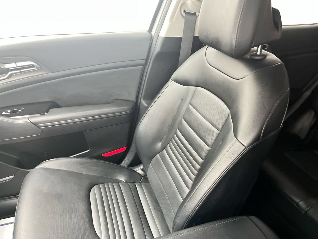 Used 2024 Kia Sportage SX FWD image 28