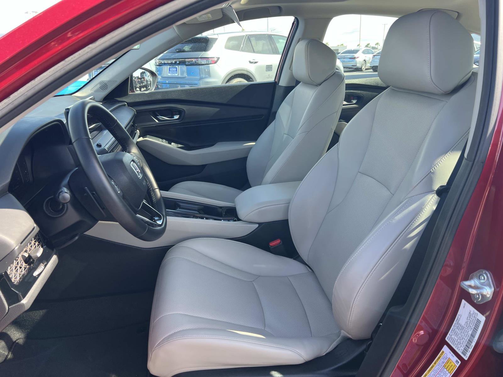 Used 2023 Honda Accord EX-L image 19