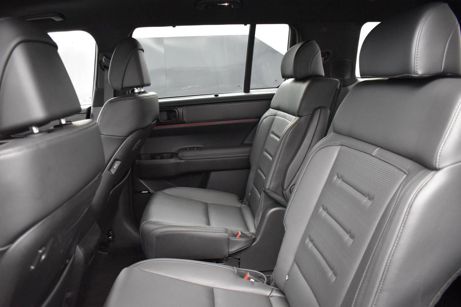 Used 2024 Hyundai Santa Fe Calligraphy AWD/4WD image 8
