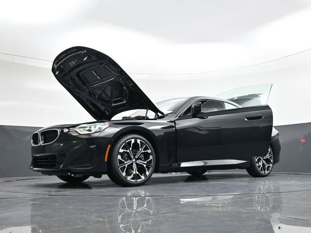 New 2025 BMW 230i Coupe w/ Premium Package image 37