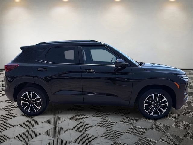 Used 2026 Chevrolet TrailBlazer LT w/ Convenience Package FWD image 4