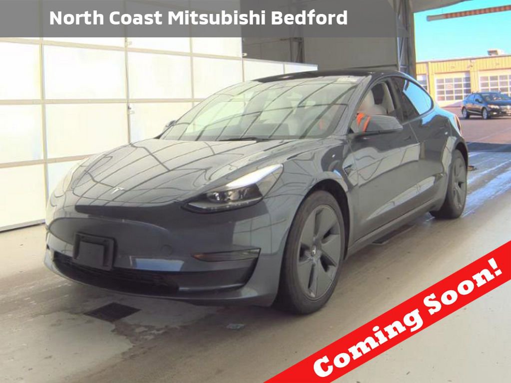 Used 2023 Tesla Model 3 Standard Range RWD image 1