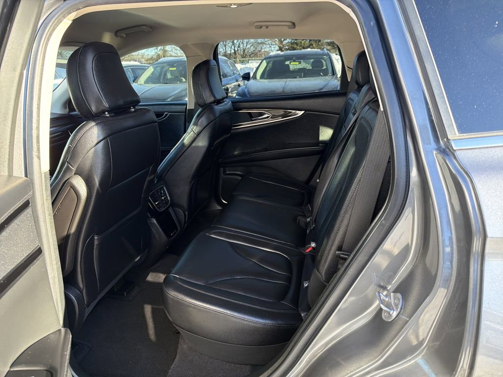 Certified 2023 Lincoln Nautilus AWD w/ Premium Package image 13