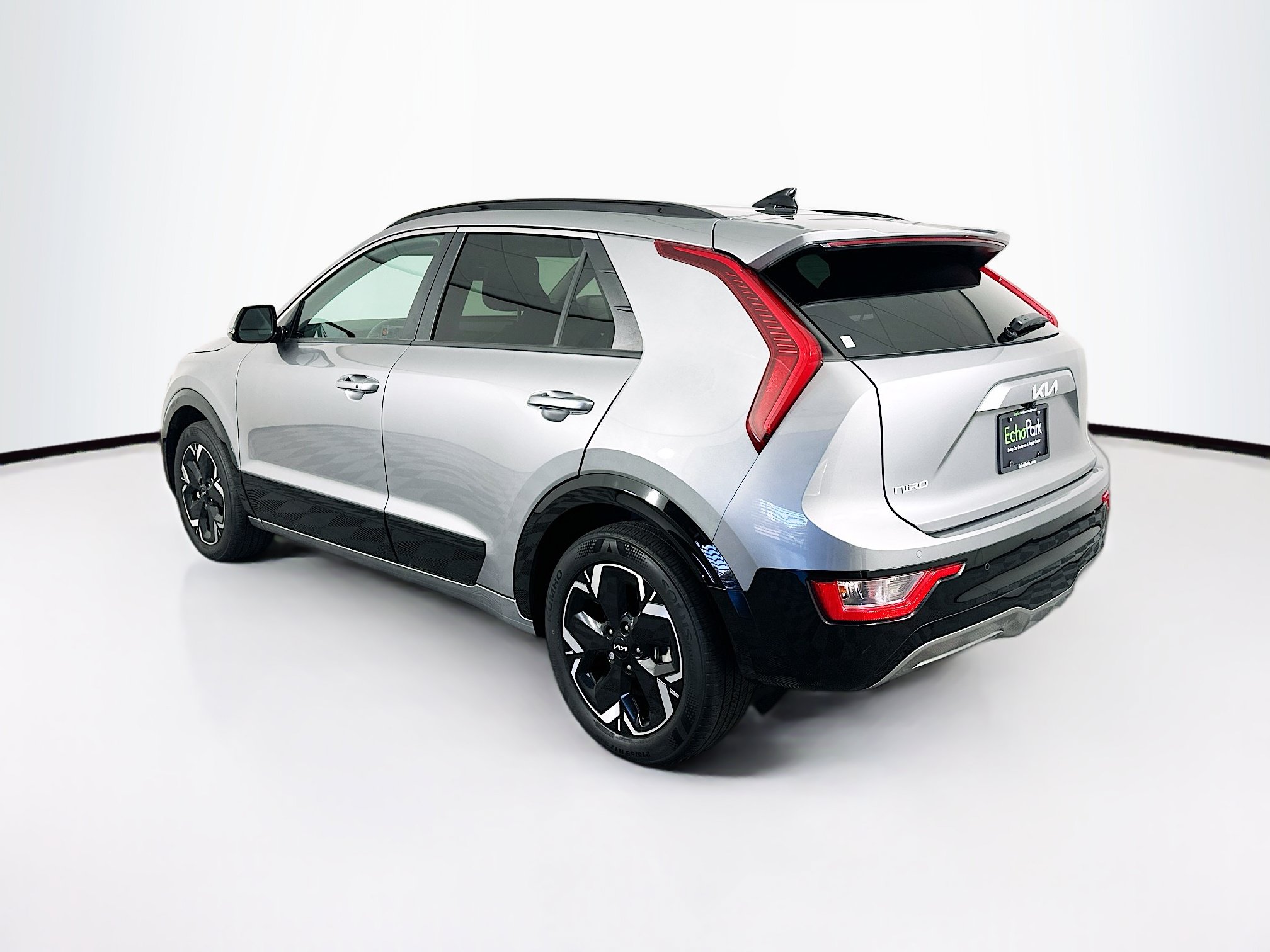 Used 2023 Kia Niro Wind FWD image 5
