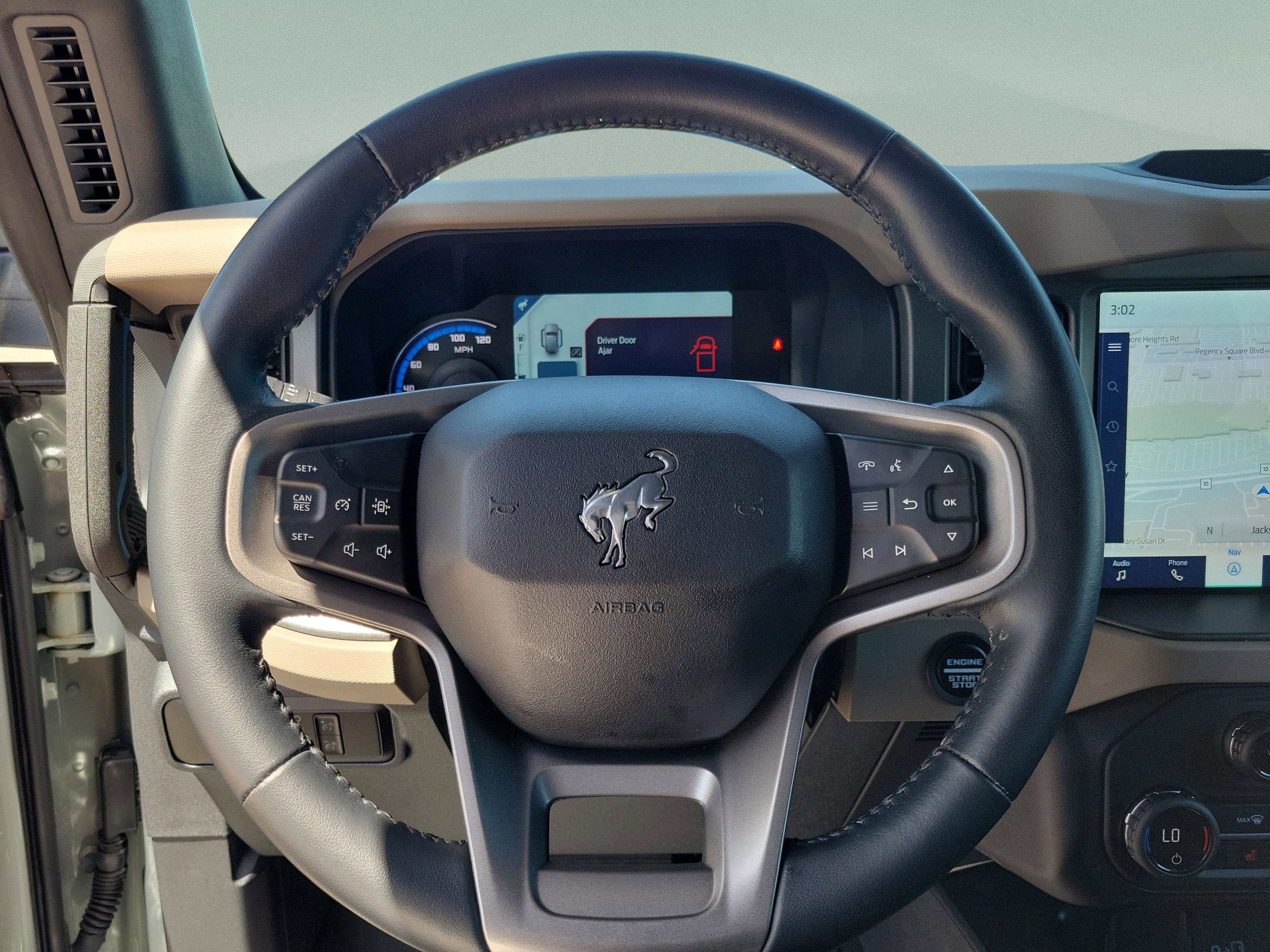 Used 2024 Ford Bronco Wildtrak image 5