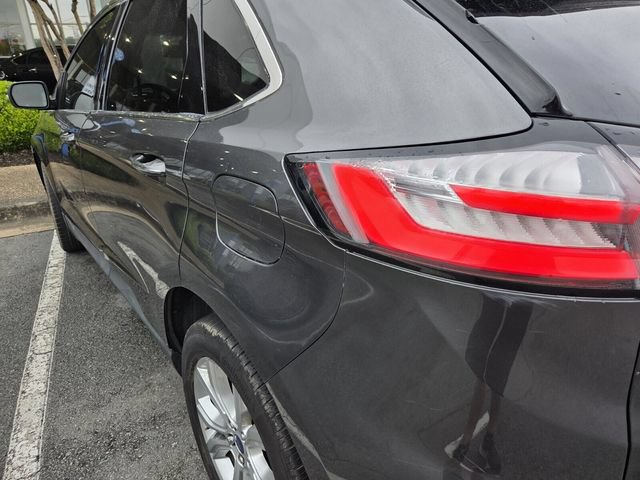 Used 2020 Ford Edge Titanium w/ Equipment Group 301A FWD image 9