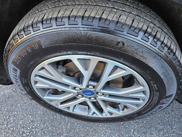 Certified 2022 Ford Escape SEL w/ Class II Trailer Tow Package image 9