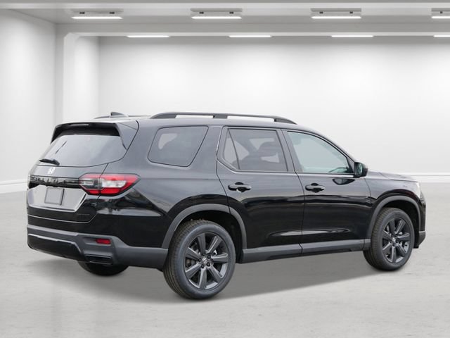 New 2026 Honda Pilot Sport image 5