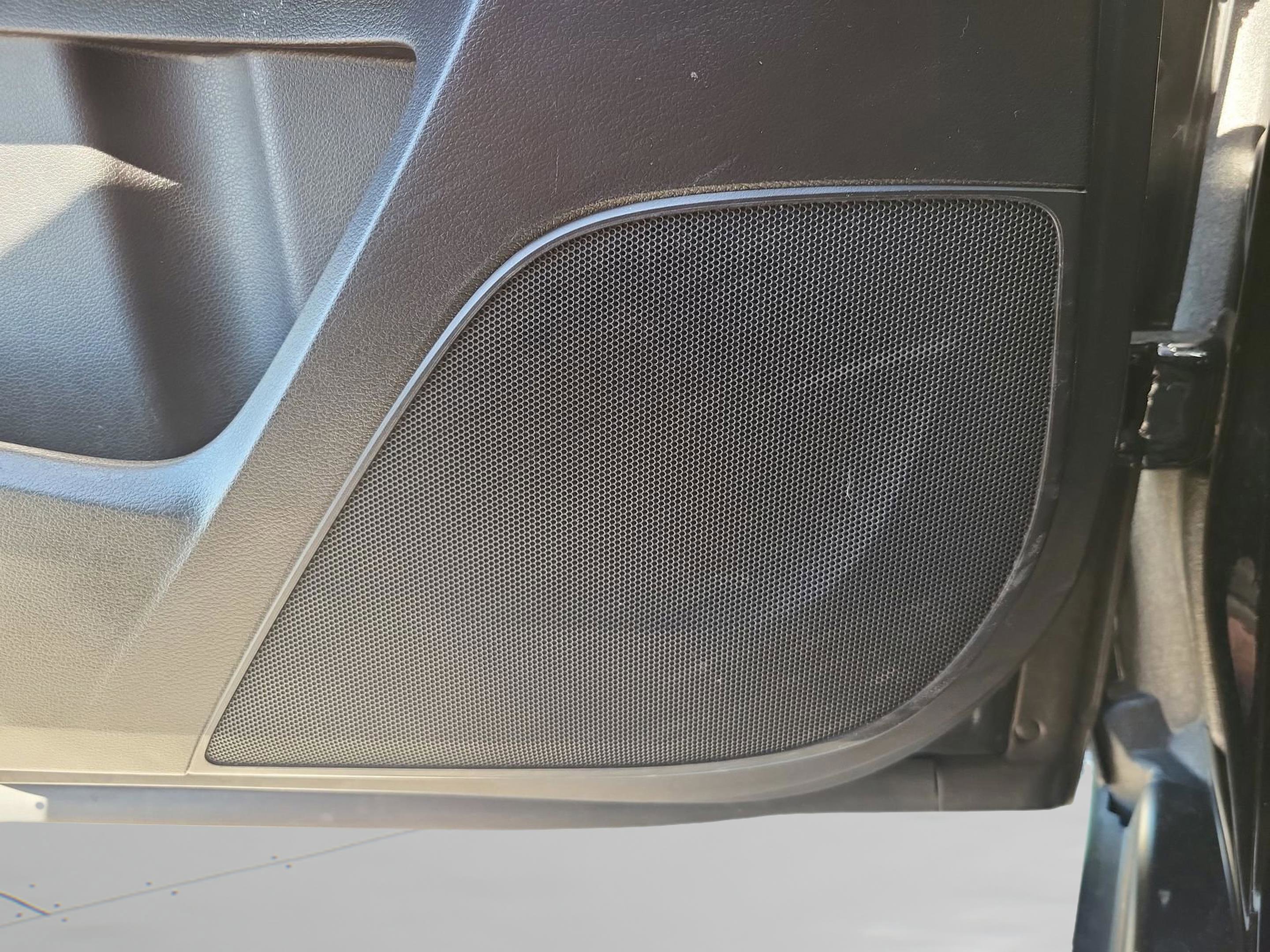 Used 2020 Acura MDX SH-AWD image 27