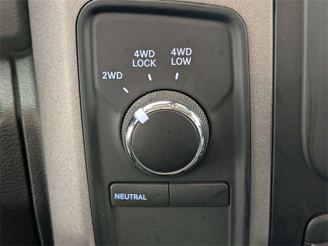 Used 2018 RAM 2500 Tradesman w/ Chrome Appearance Group image 21