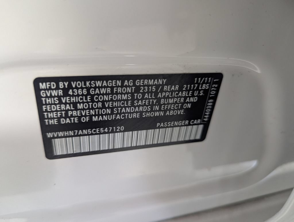 Used 2012 Volkswagen CC Lux FWD image 27
