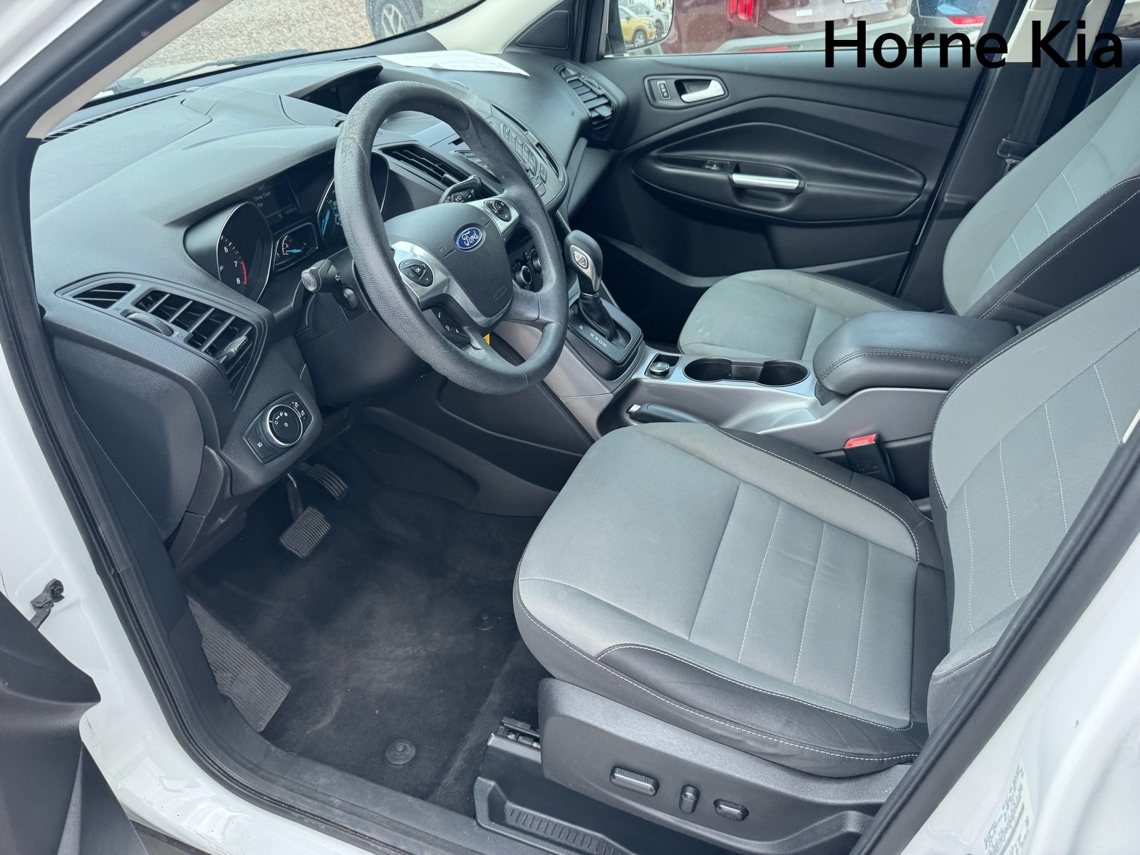 Used 2016 Ford Escape SE FWD image 9