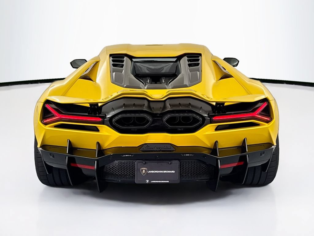 Used 2024 Lamborghini Revuelto AWD/4WD image 6