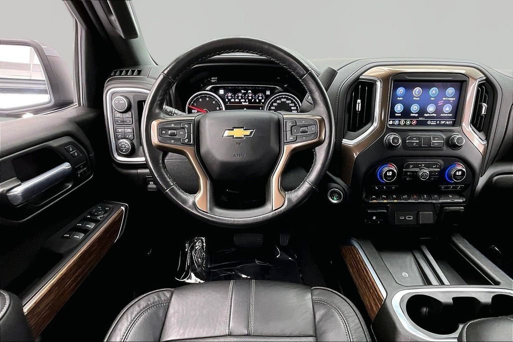 Used 2021 Chevrolet Silverado 1500 High Country w/ Technology Package AWD/4WD image 5